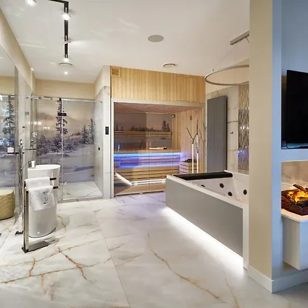 Apartment Pietryna Luxury - Sauna , Jacuzzi , Bezposrednio Przy Ul Piotrkowskiej Lodz (Lodz)