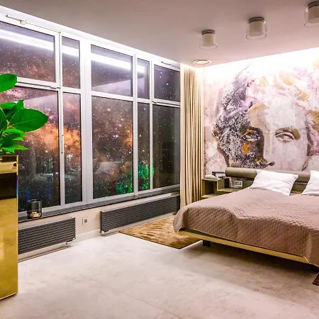 Pietryna Luxury - Sauna , Jacuzzi , Bezposrednio Przy Ul Piotrkowskiej