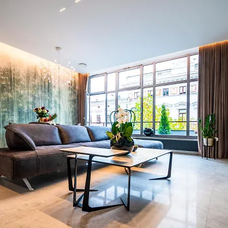 Apartman Pietryna Luxury - Sauna , Jacuzzi , Bezposrednio Przy Ul Piotrkowskiej *