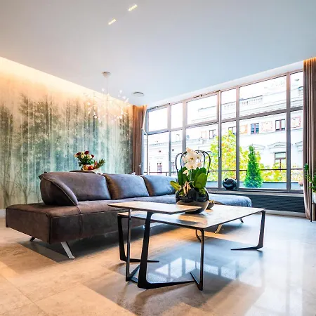 Apartment Pietryna Luxury - Sauna , Jacuzzi , Bezposrednio Przy Ul Piotrkowskiej Lodz (Lodz)